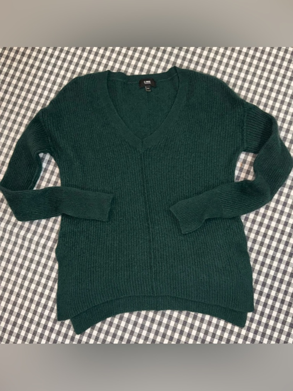 LINE The Label Emerald Green Cashmere Ribbed V-Neck  Knit Sweater Size Small